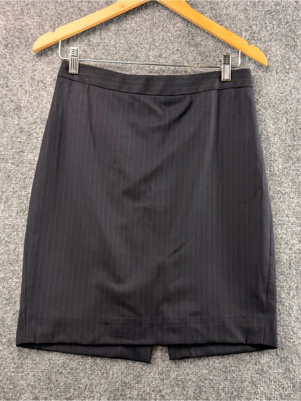 J. Crew Black Pinstripe 100% Wool Career Suit Pencil Skirt size 4P